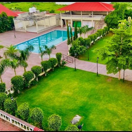 Jaidev Farms And Resort Chhindwara Ngoại thất bức ảnh