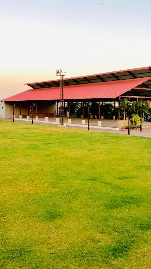 Jaidev Farms And Resort Chhindwara Ngoại thất bức ảnh