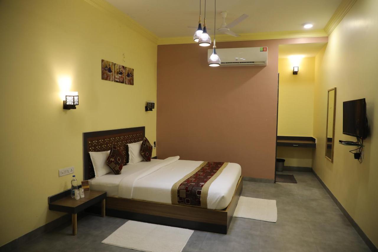 Jaidev Farms And Resort Chhindwara Ngoại thất bức ảnh